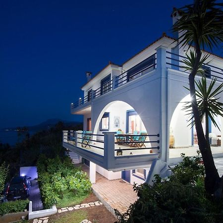 קימי Blue Dream Seaside Villa With Superb Sea Views מראה חיצוני תמונה