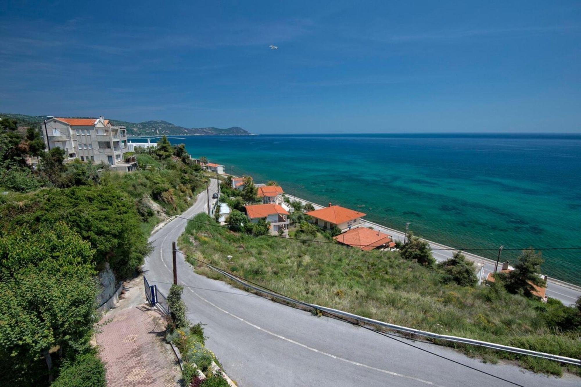 קימי Blue Dream Seaside Villa With Superb Sea Views מראה חיצוני תמונה