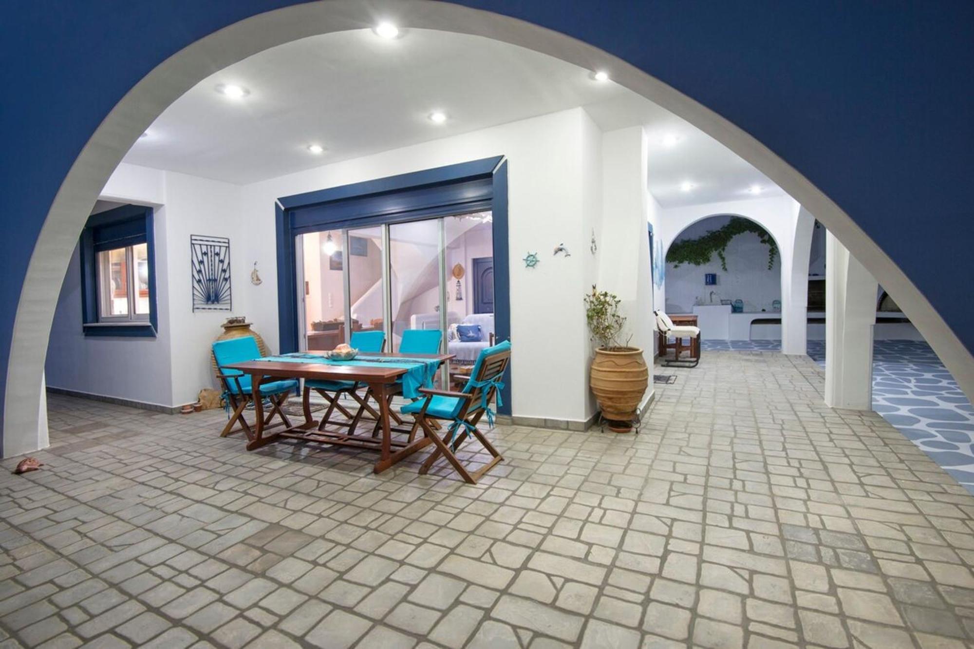 קימי Blue Dream Seaside Villa With Superb Sea Views מראה חיצוני תמונה